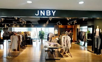 居然還可以這么賣衣服