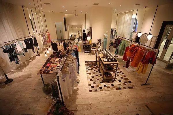 7月服裝批發淡季,服裝檔口老板怎么破?還能做什么?